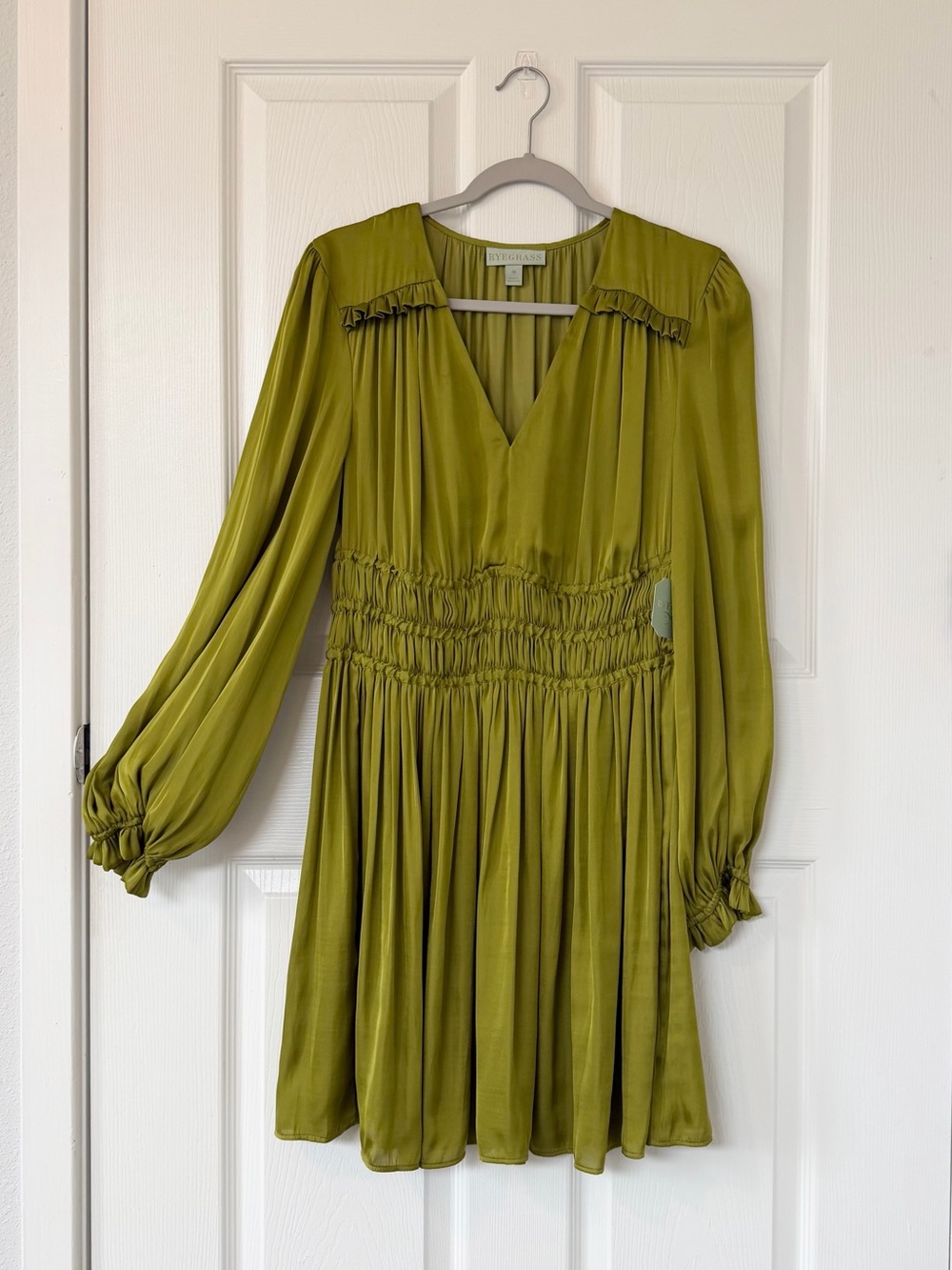 Ryegrass Moss Olive Green Long-Sleeve Smocked Waist Dress NWT